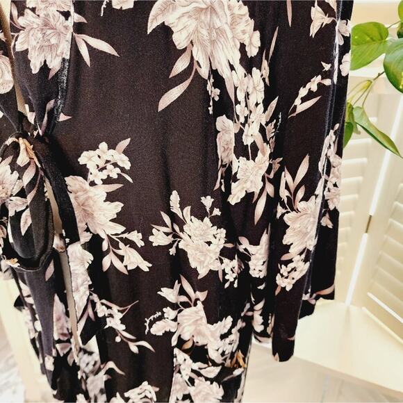 SPIRITUAL GANGSTER OPEN FRONT FLORAL DUSTER ONE SIZE - Picture 4 of 8